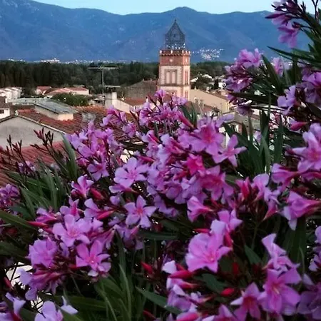 Casa Rosa, Un Petit Cocon Catalan Ortaffa
